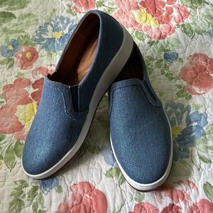Brand New Aetrex Cameron Slip-On Sneaker
